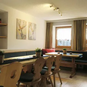  Privatunterkunft Haus Giggijoch By Châtel Reizen